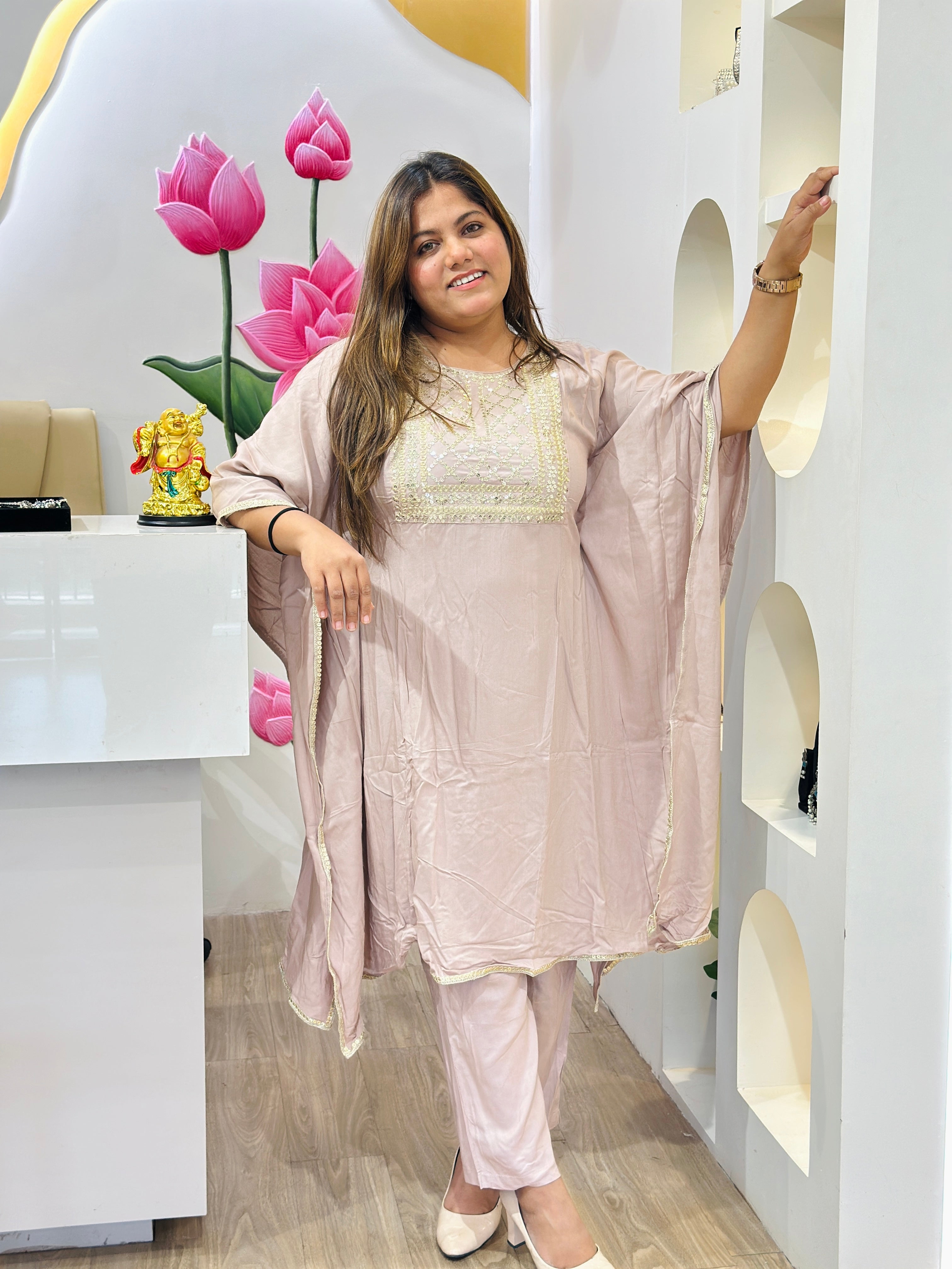 Blush Aura kaftan German rayon