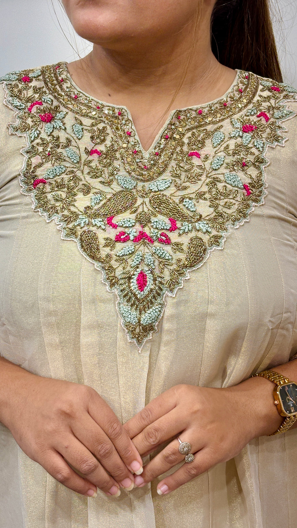 Nooré Shimmer Tissue Ensemble