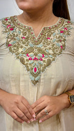 Nooré Shimmer Tissue Ensemble