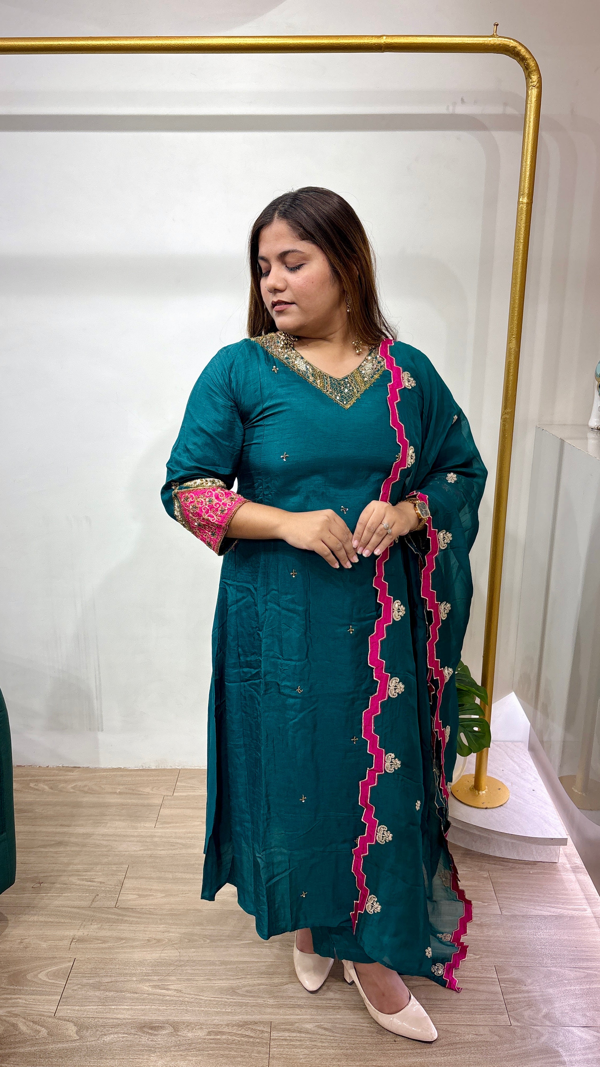 Sovrana Premium Russian Silk Ensemble